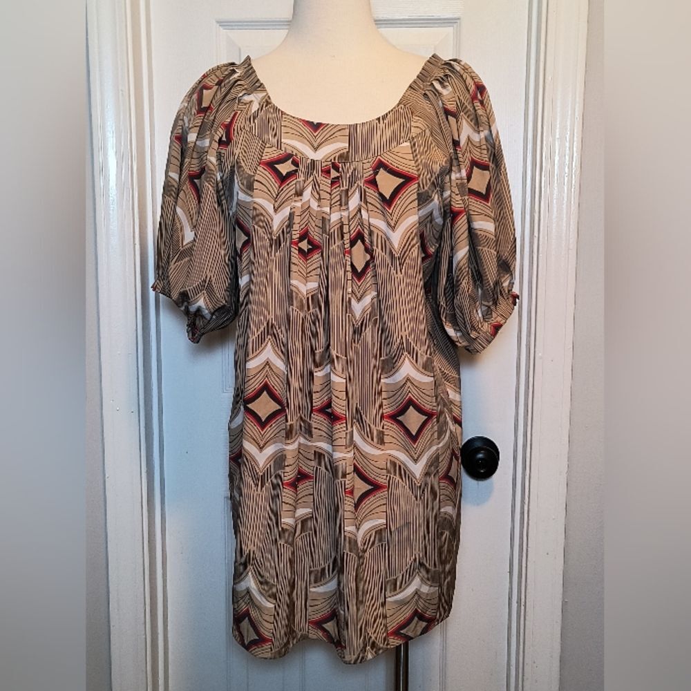 Elle Beige and Burgundy Geometric Print Dress Size S - Picture 2 of 6